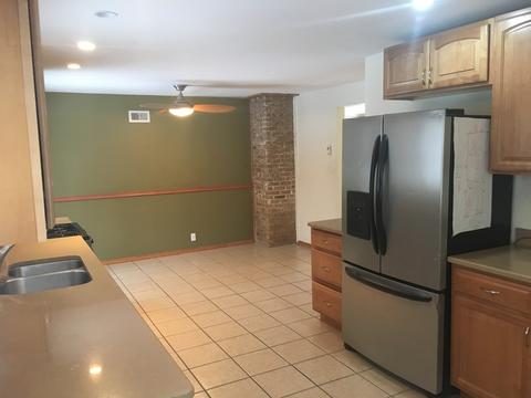 214 Preston Ave, Elgin, IL 60120 photo 3