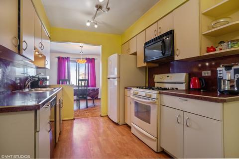 1412 Chippewa Trl, Wheeling, IL 60090 photo 6