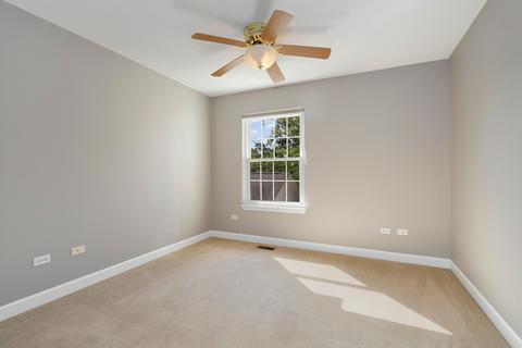 709 Central Ave, Deerfield, IL 60015 photo 32