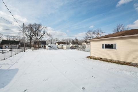 6936 Garden Ln, Bridgeview, IL 60455 photo 15