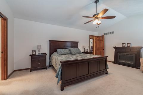 1005 Sterling Glen Cc Ct, Normal, IL 61761 photo 25