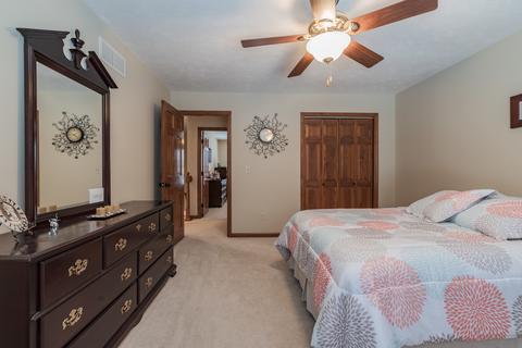 1005 Sterling Glen Cc Ct, Normal, IL 61761 photo 32
