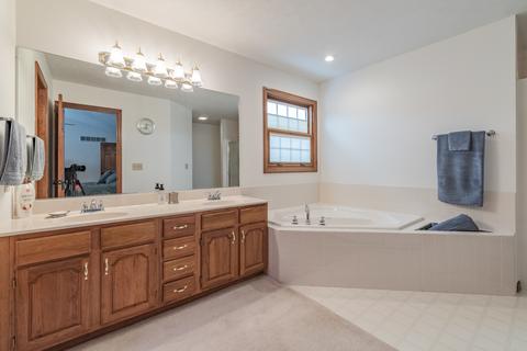 1005 Sterling Glen Cc Ct, Normal, IL 61761 photo 27