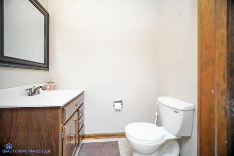 650 N Summit St, Wheaton, IL 60187 photo 15