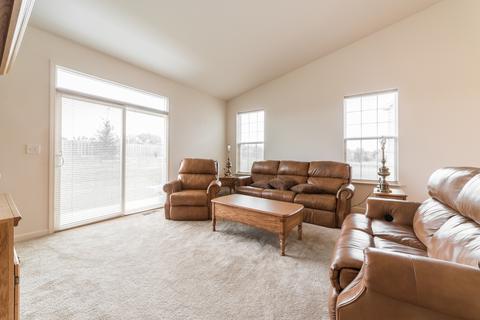 108 Abbott Ct, Bartlett, IL 60103 photo 7
