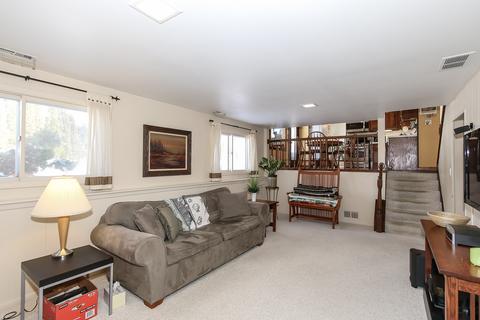 109 Pear Tree Ln, Bartlett, IL 60103 photo 13