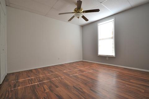 536 Chambers St, Ottawa, IL 61350 photo 7