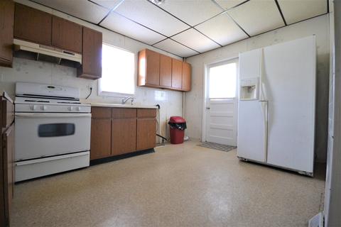 536 Chambers St, Ottawa, IL 61350 photo 8
