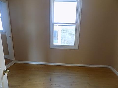 3946 S Center Ave, Lyons, IL 60534 photo 8