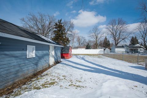422 E 4th St, Lockport, IL 60441 photo 6