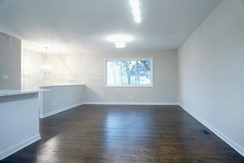572 Durham Ct, Hoffman Estates, IL 60169 photo 4