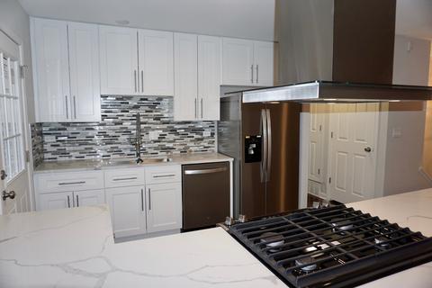 572 Durham Ct, Hoffman Estates, IL 60169 photo 6