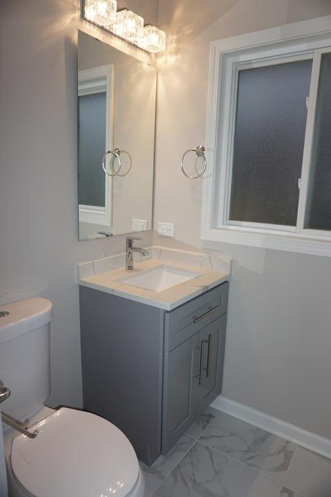 572 Durham Ct, Hoffman Estates, IL 60169 photo 15