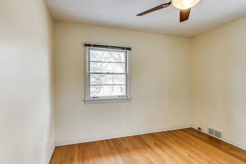 719 S Gables Blvd, Wheaton, IL 60189 photo 26