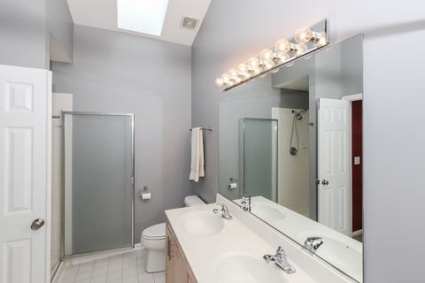 1264 Horseshoe Ln, Bartlett, IL 60103 photo 11