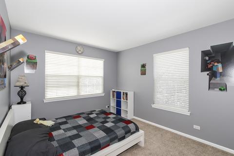 1264 Horseshoe Ln, Bartlett, IL 60103 photo 17