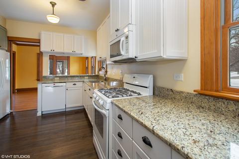 301 S Maple St, Itasca, IL 60143 photo 5