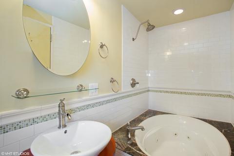 301 S Maple St, Itasca, IL 60143 photo 9