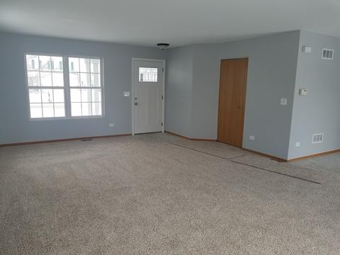 1715 Cascade Ridge Dr, Plainfield, IL 60586 photo 2