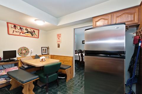 9259 Forestview Rd, Evanston, IL 60203 photo 4