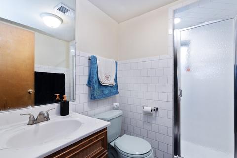 9259 Forestview Rd, Evanston, IL 60203 photo 9