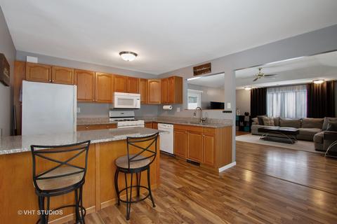 117 S Seebert St, Cary, IL 60013 photo 4