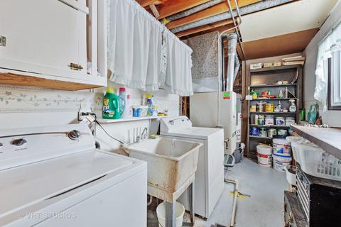 1080 Lancaster Ct, Hoffman Estates, IL 60169 photo 14