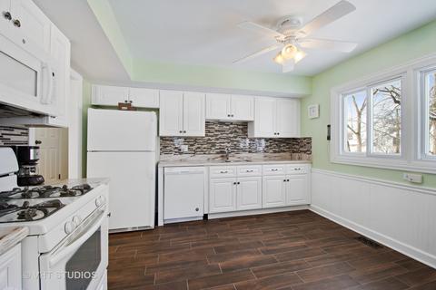 1080 Lancaster Ct, Hoffman Estates, IL 60169 photo 6