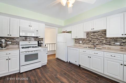 1080 Lancaster Ct, Hoffman Estates, IL 60169 photo 5
