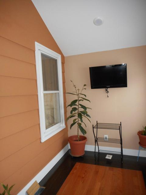546 Dundee Ave, Elgin, IL 60120 photo 6