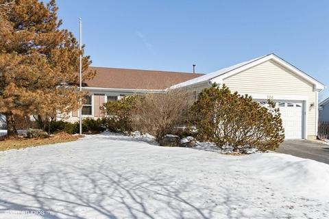 706 Cimarron Dr, Cary, IL 60013 photo 1