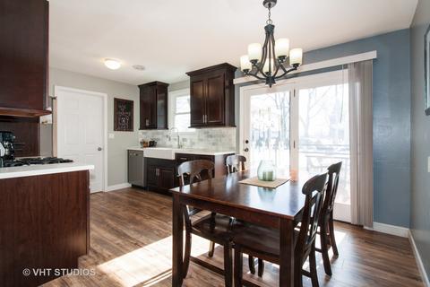 584 Commanche Ct, Carol Stream, IL 60188 photo 5