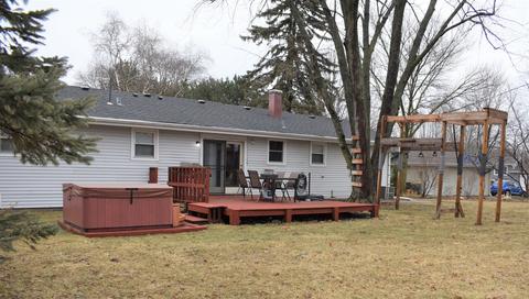 584 Commanche Ct, Carol Stream, IL 60188 photo 13