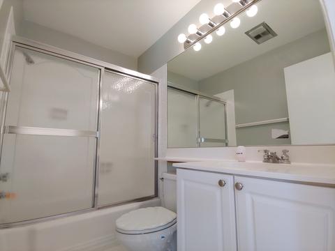105 E Stone Ave, Lake Forest, IL 60045 photo 13