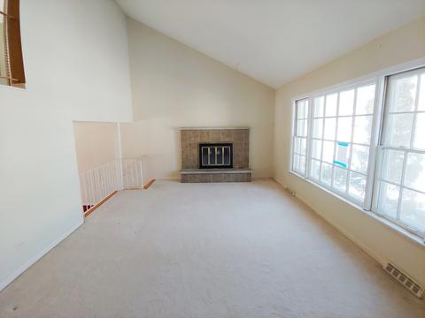 105 E Stone Ave, Lake Forest, IL 60045 photo 3
