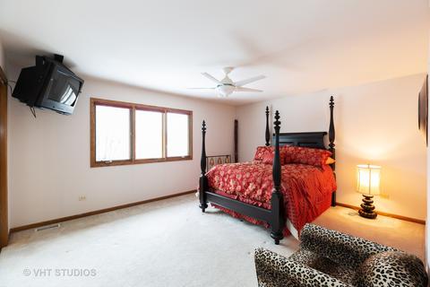 18357 Willow Ln, Lansing, IL 60438 photo 11