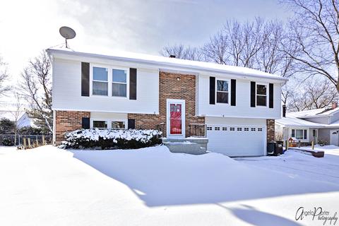 5205 W Greenbrier Dr, Mchenry, IL 60050 photo 1