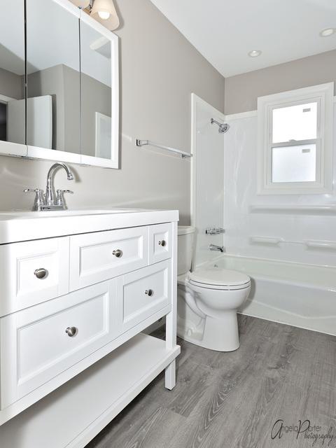 5205 W Greenbrier Dr, Mchenry, IL 60050 photo 8