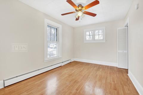 616 Eastview St, Elgin, IL 60120 photo 7