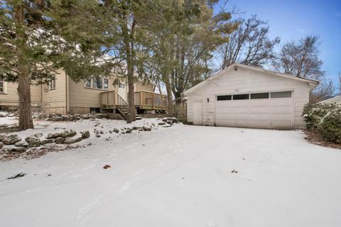 616 Eastview St, Elgin, IL 60120 photo 28
