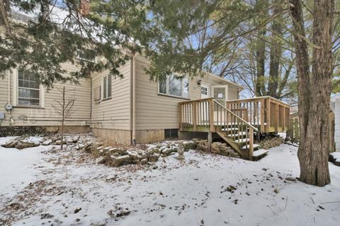 616 Eastview St, Elgin, IL 60120 photo 23