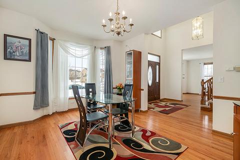 5465 Fox Path Ln, Hoffman Estates, IL 60192 photo 19