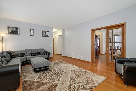 5465 Fox Path Ln, Hoffman Estates, IL 60192 photo 7