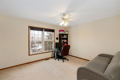 5465 Fox Path Ln, Hoffman Estates, IL 60192 photo 24