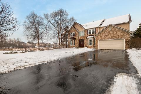 5465 Fox Path Ln, Hoffman Estates, IL 60192 photo 2
