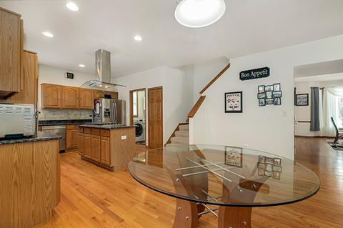 5465 Fox Path Ln, Hoffman Estates, IL 60192 photo 13