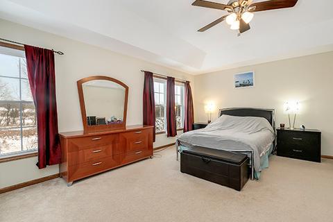 5465 Fox Path Ln, Hoffman Estates, IL 60192 photo 29