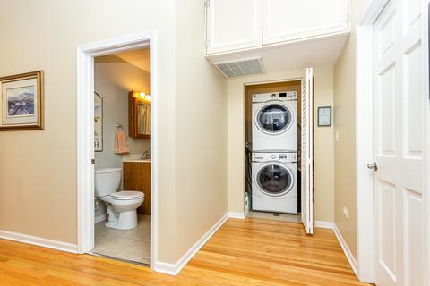 7706 W Gregory St, Chicago, IL 60656 photo 14