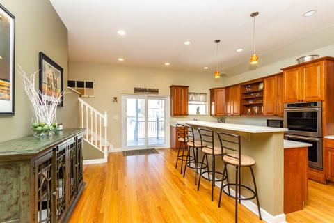 7706 W Gregory St, Chicago, IL 60656 photo 7