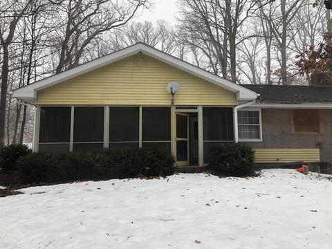 11636 Deerpath Rd, Sycamore, IL 60178 photo 2